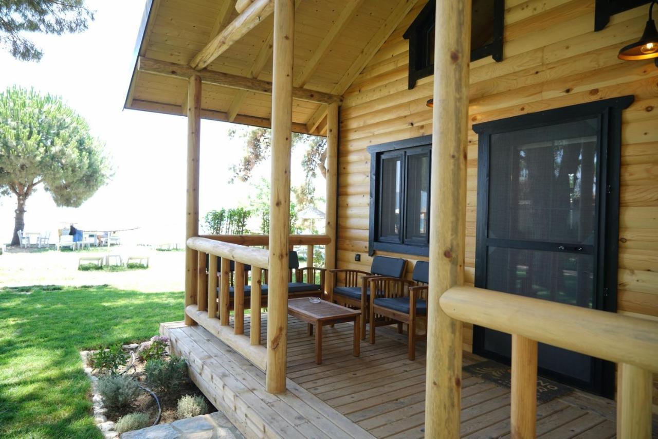 Pino Mar Luxury Bungalows แอร์เดค ภายนอก รูปภาพ