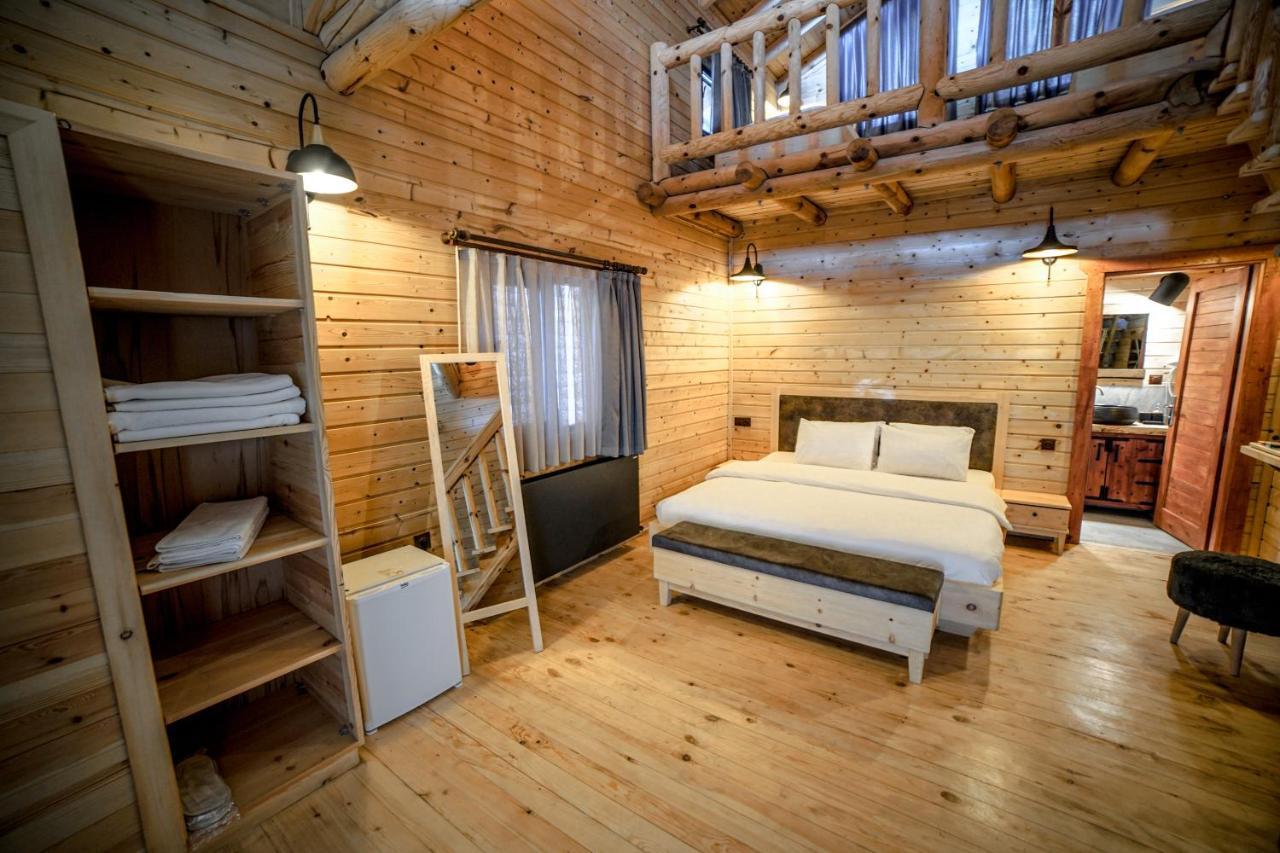 Pino Mar Luxury Bungalows แอร์เดค ภายนอก รูปภาพ