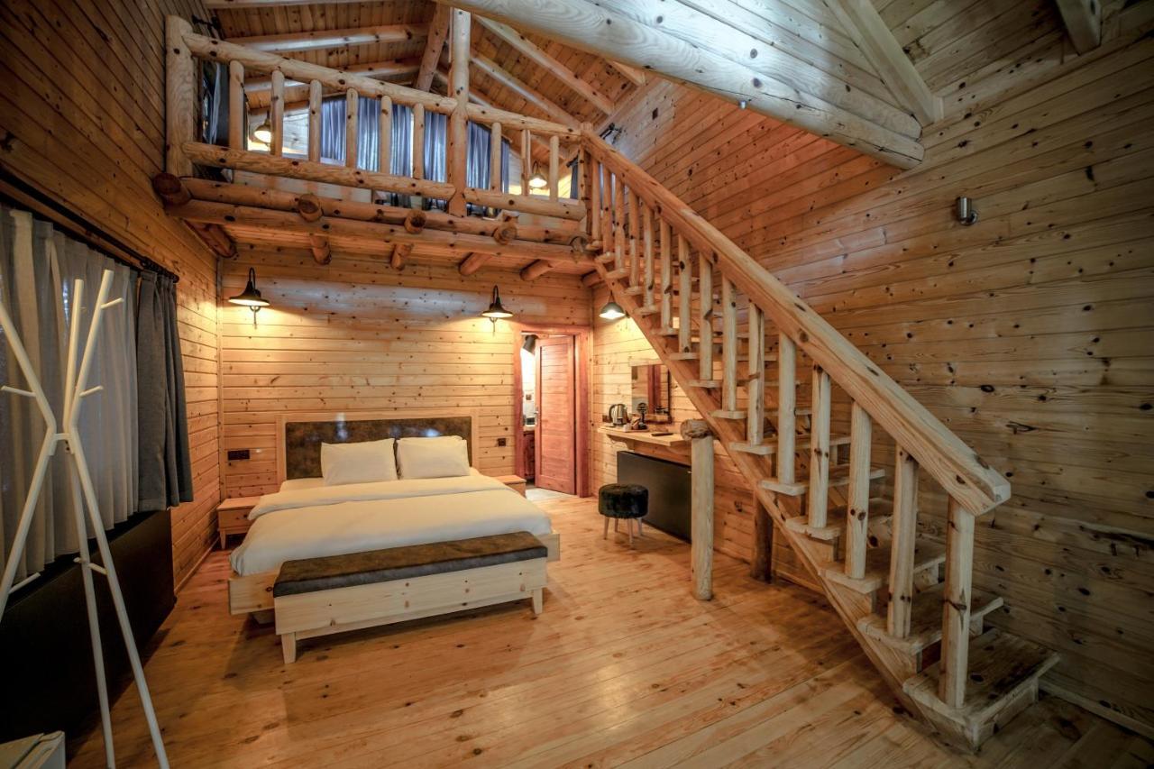 Pino Mar Luxury Bungalows แอร์เดค ภายนอก รูปภาพ
