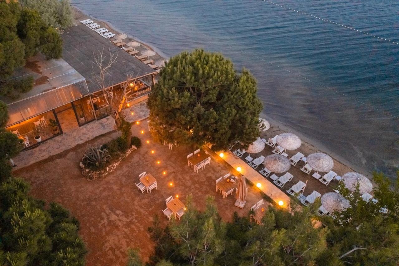 Pino Mar Luxury Bungalows แอร์เดค ภายนอก รูปภาพ
